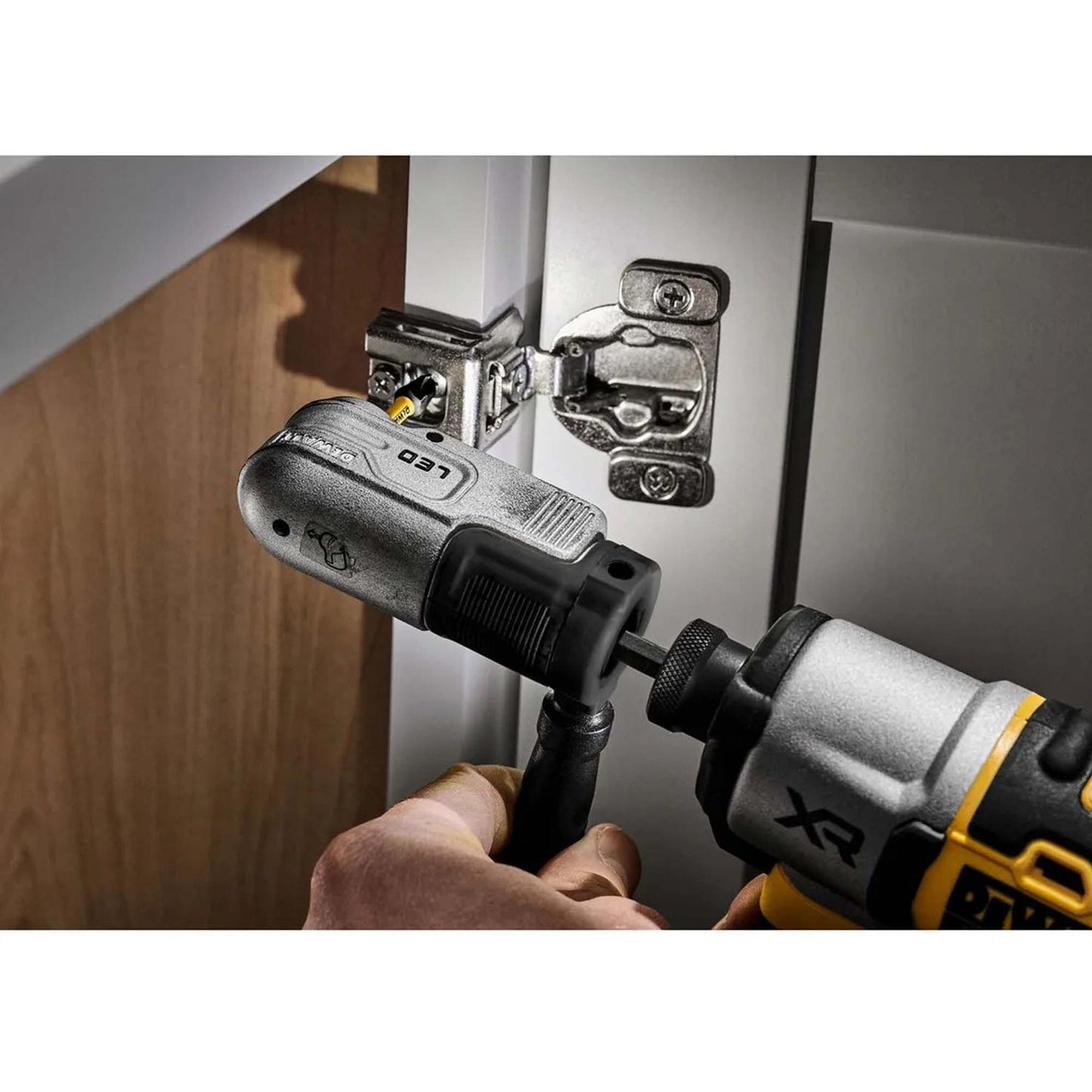 Adpatador Atornillado Angulo Recto LED - DeWALT - Herram.cl