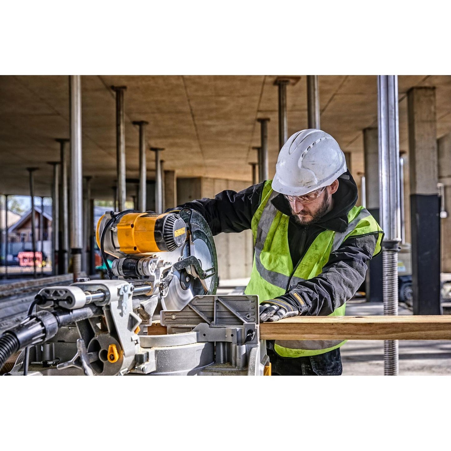 Sierra Ingleteadora 12'' 1625 W DWS780 - B2 - DeWALT - Herram.cl