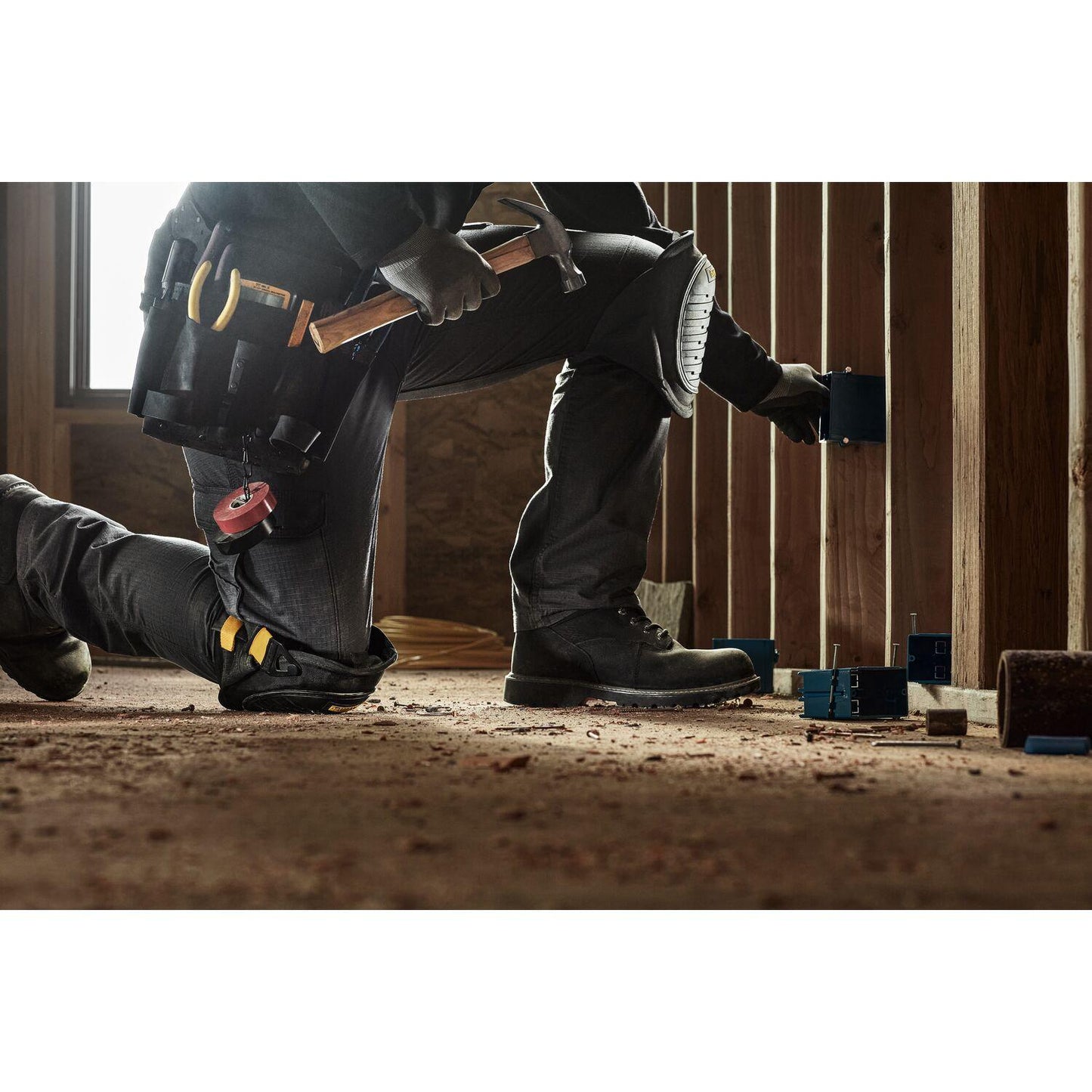Rodilleras rígidas con gel DeWALT DWST590013 - Herram.cl