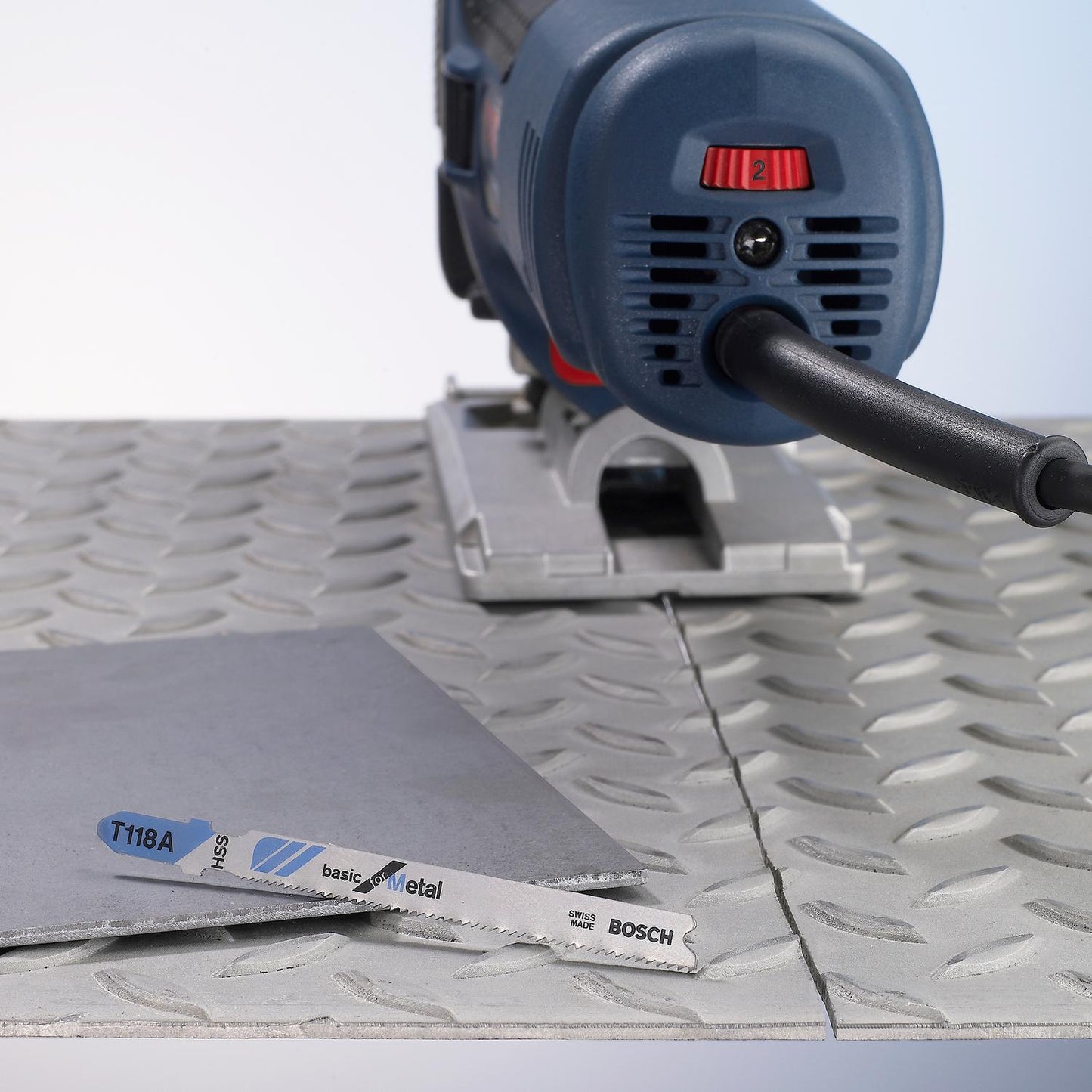 Hoja de Sierra caladora T118A Bosch Basic for metal 5 unidades - Herram.cl