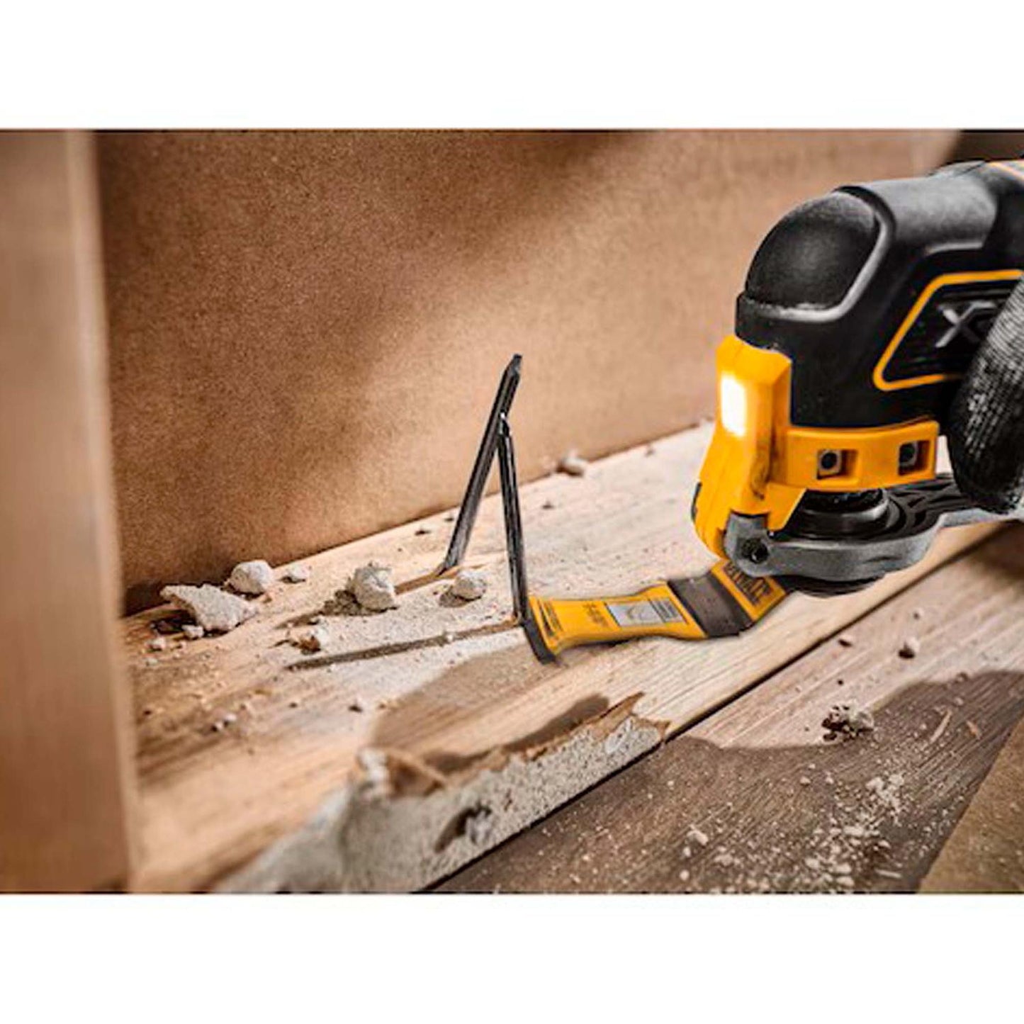 Hoja Oscilantes de inmersión 1 - 1/4'' Uso General - DeWALT - Herram.cl