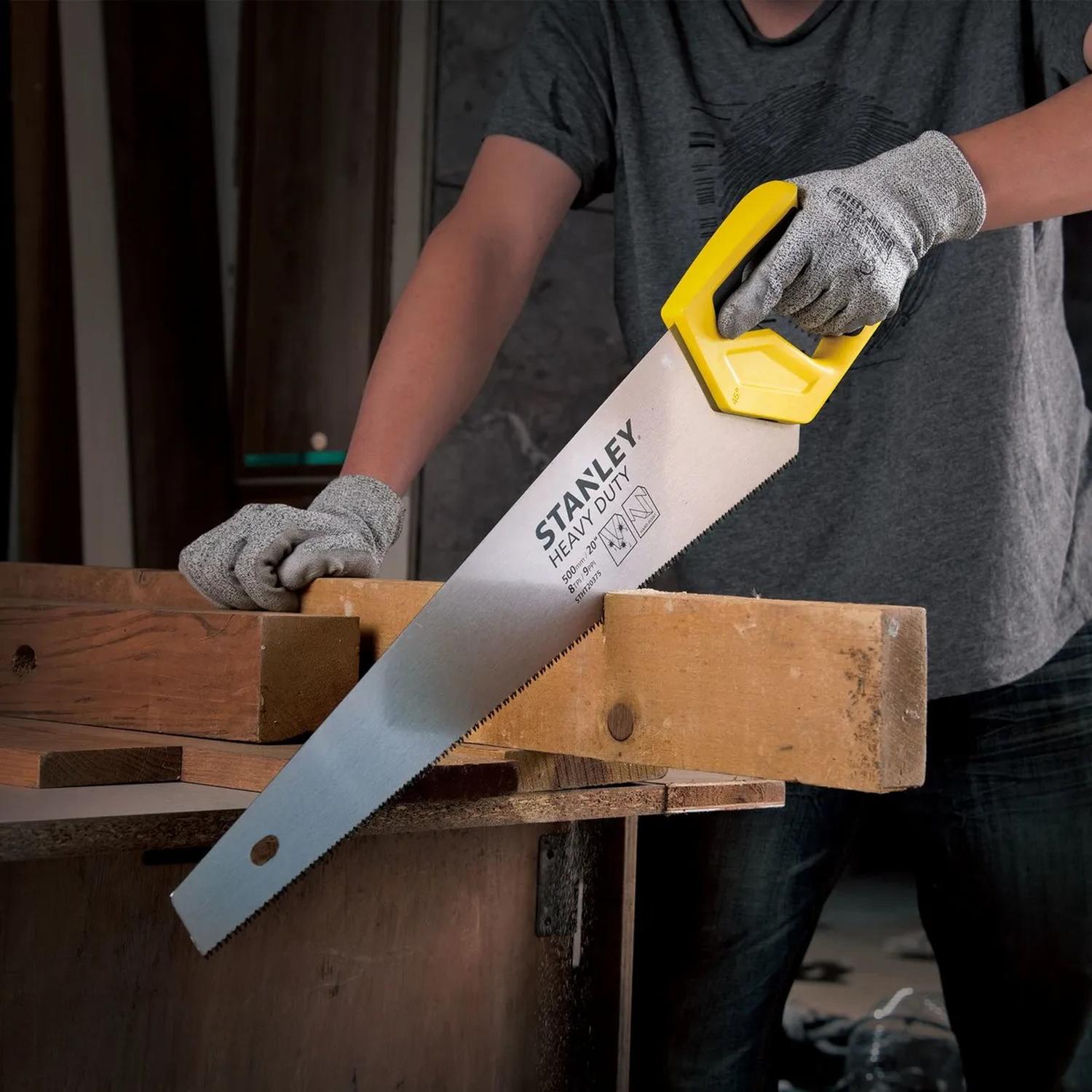 Serrucho Heavy Duty 22'' Mango Bi - material - Stanley - Herram.cl