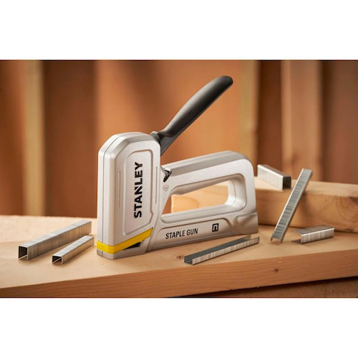 Engrapadora Stanley Aluminio Heavy Duty Alta Potencia - Herram.cl