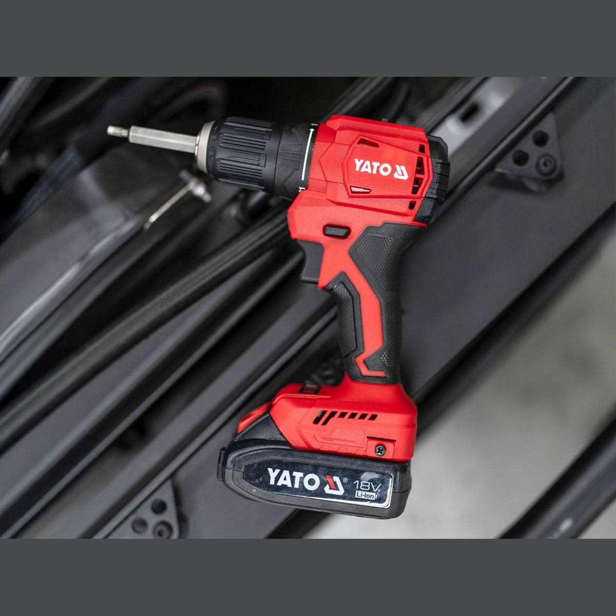 Taladro Atornillador Inalámbrico Yato YT-8277905 18V 45Nm - Herram.cl