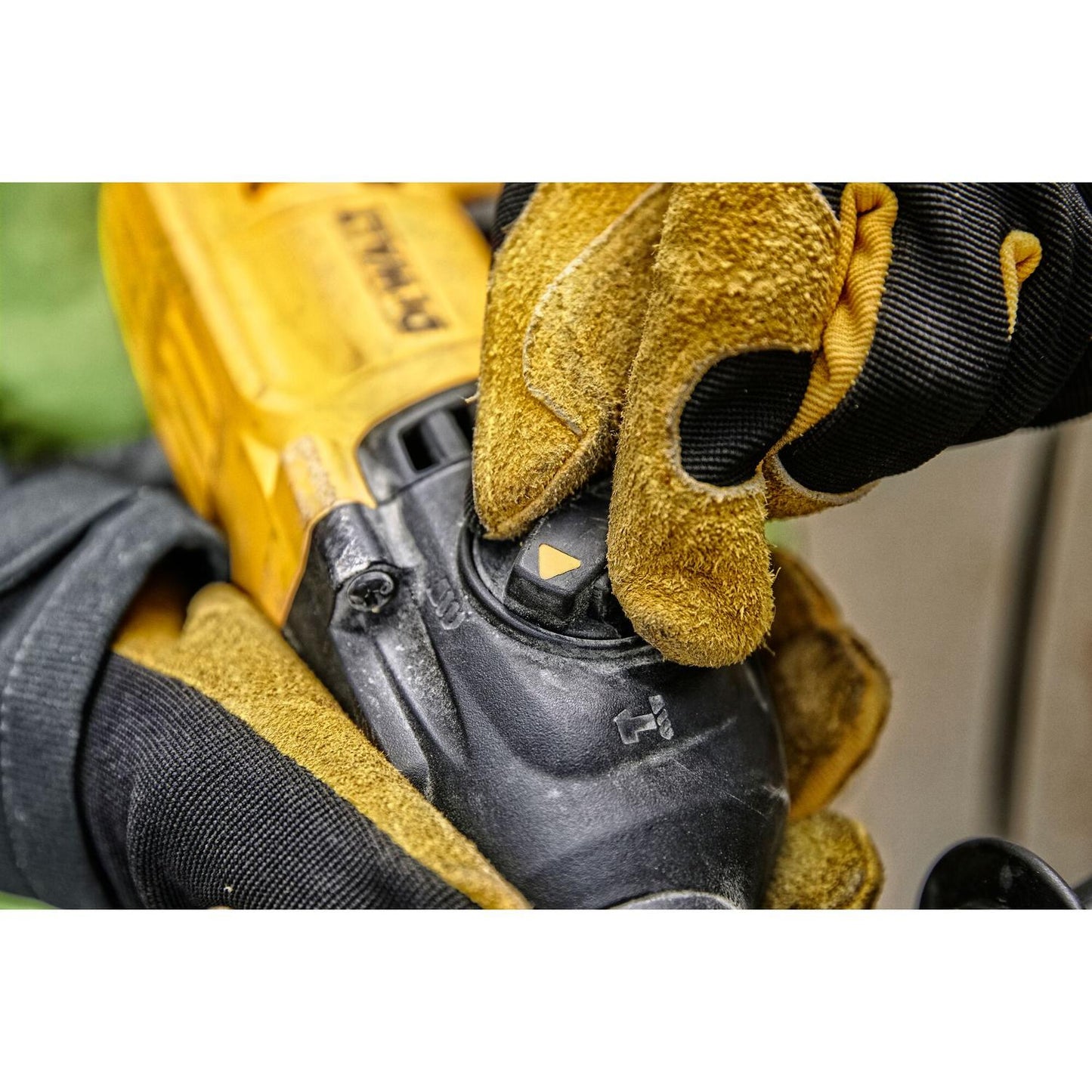 Rotomartillo SDS - Plus 800 W D25133K - B2 - DeWALT - Herram.cl