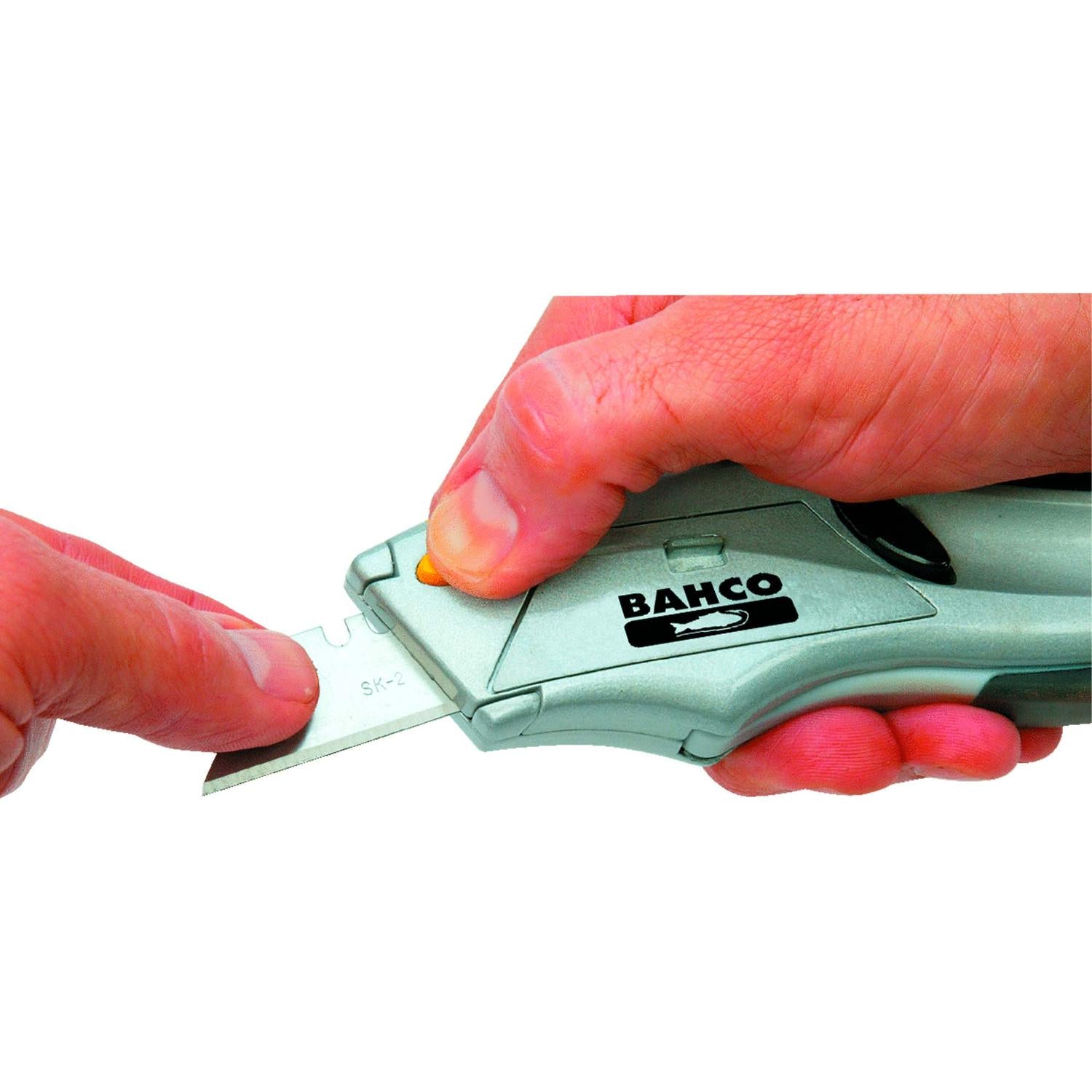 Cutter Retractil multiuso con mango de Caucho - Bahco - Herram.cl
