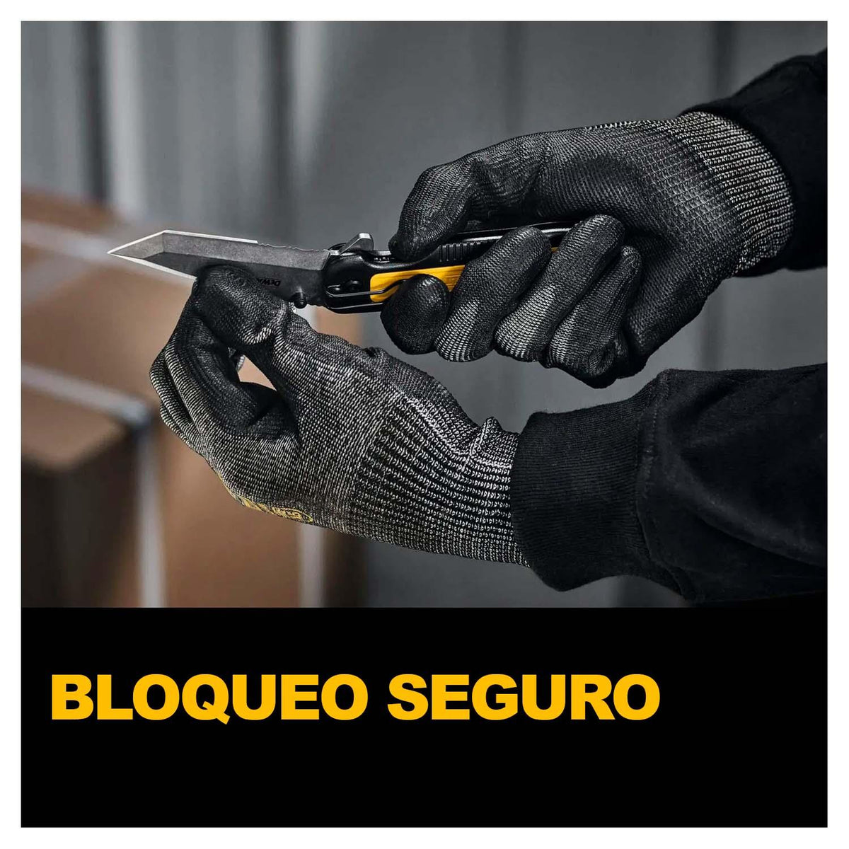 Navaja de bolsillo plegable, tanto dentada, DeWalt DWHT10994 - Herram.cl