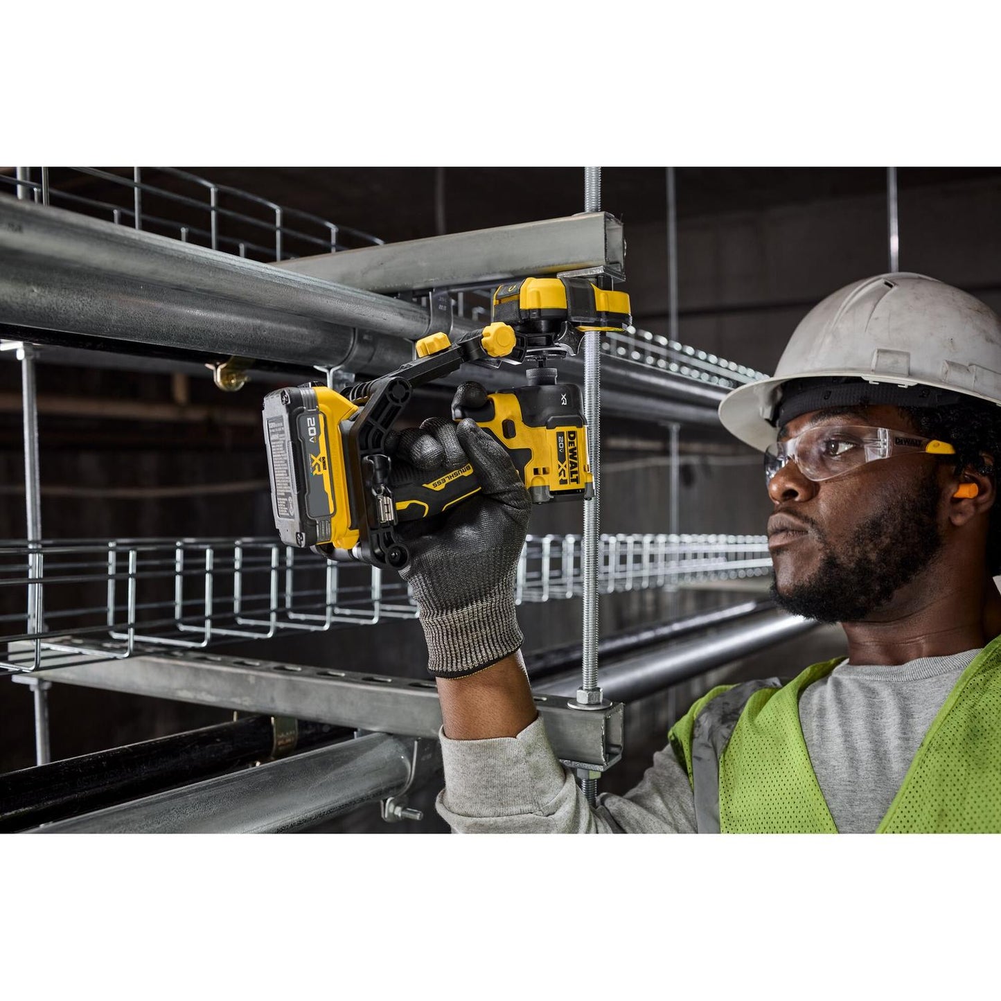 Accesorio aprieta tuercas para varillas roscadas - DeWALT - Herram.cl