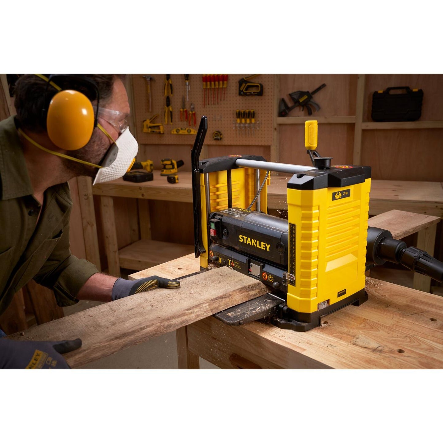 Cepillo de Banco 12 - 1/2'' 1.800 W - Stanley - Herram.cl
