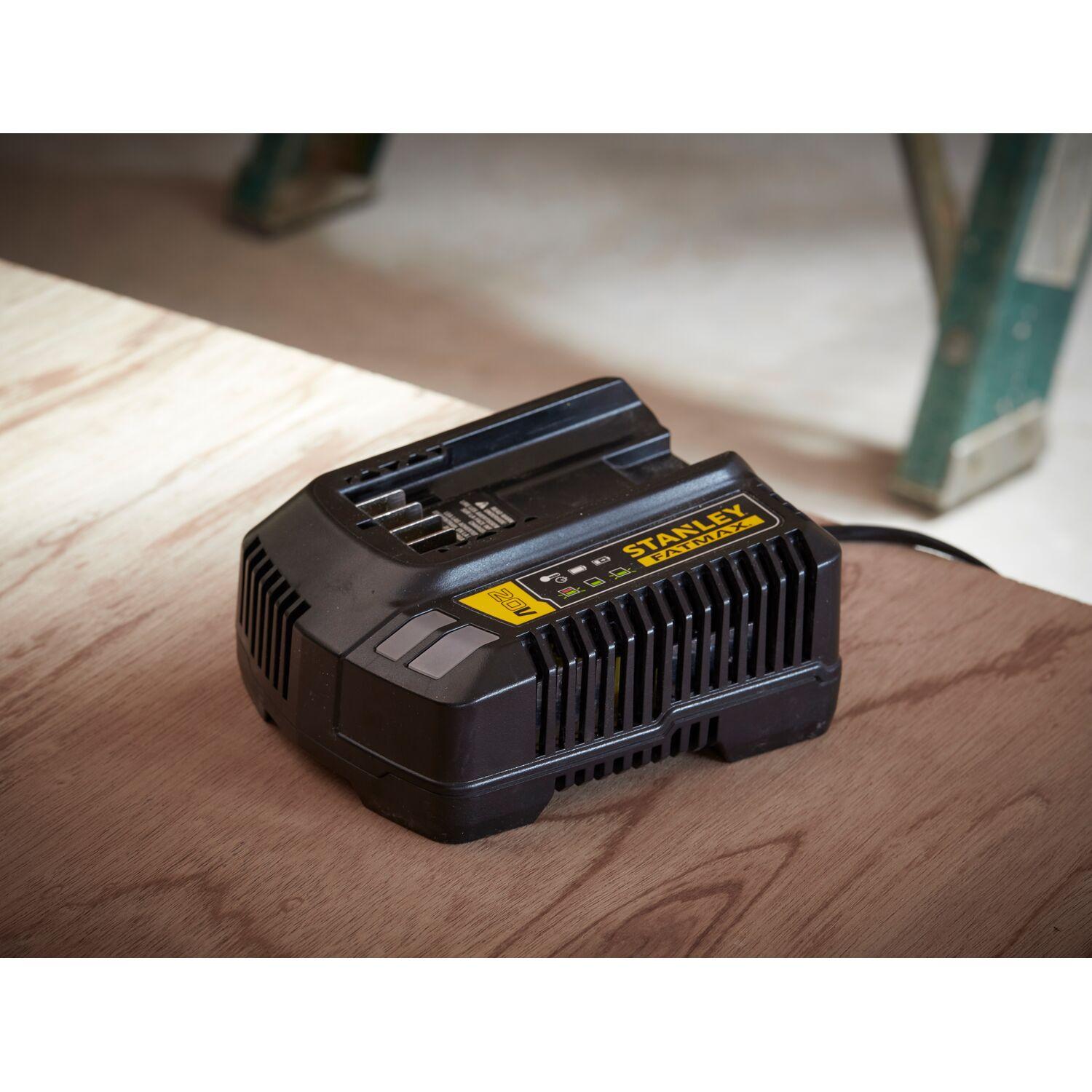 Cargador Rápido 4 Ah Sistema 20 V - Stanley - Herram.cl