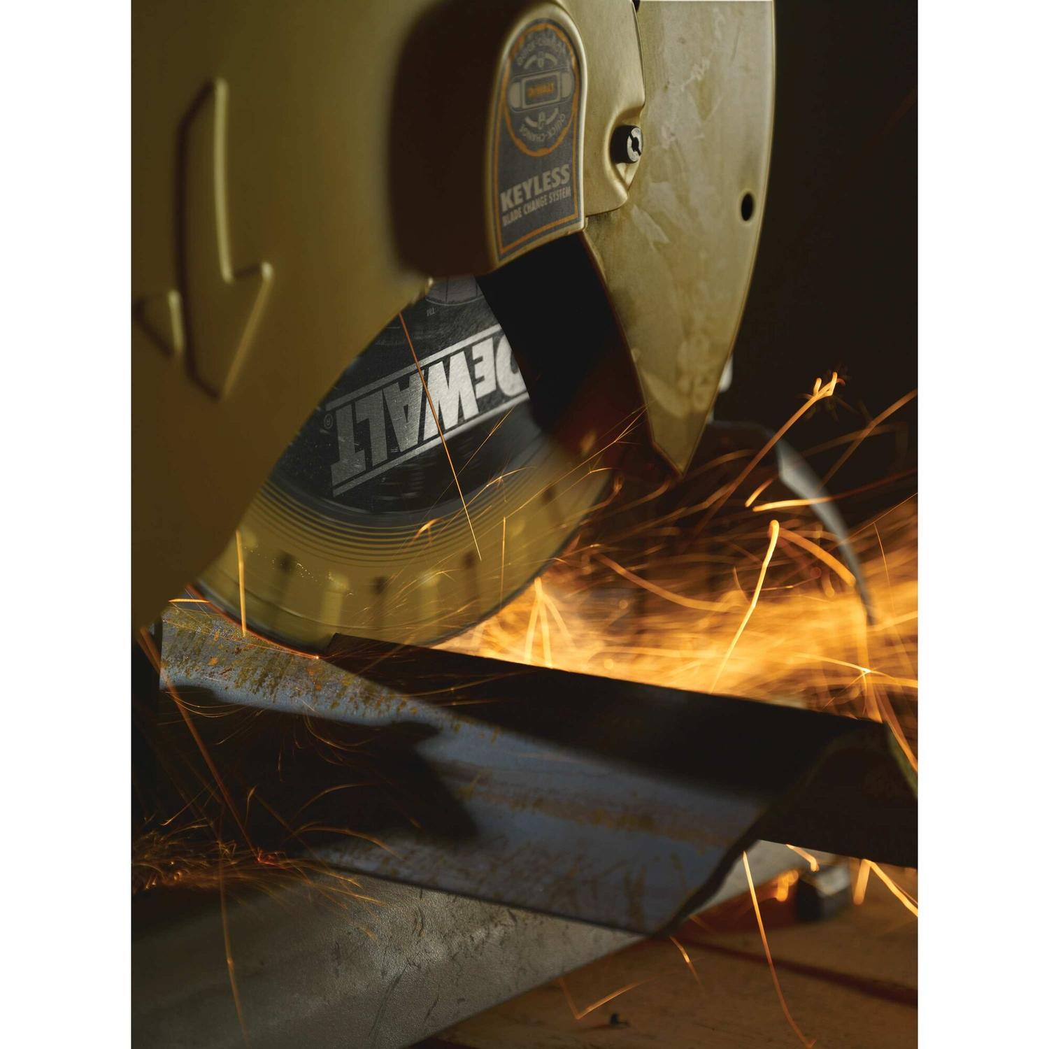 Disco Diamantado EXTREME METAL 14'' Eje 1'' - DeWALT - Herram.cl