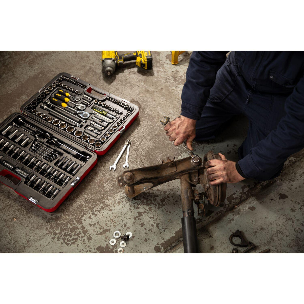 Set Stanley 120 Pzas 1/4'' 3/8'' 1/2'' R99-120LA - Herram.cl