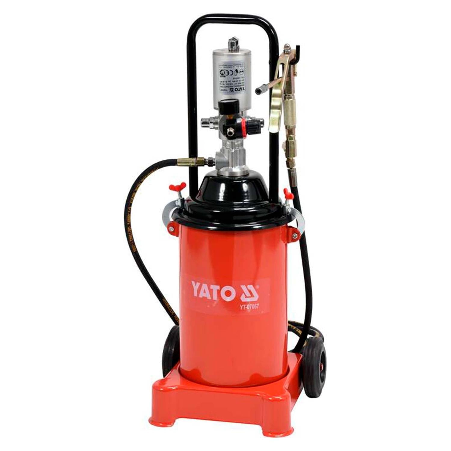Engrasadora neumática 12 L / 0,85 L/min - Yato - Herram.cl