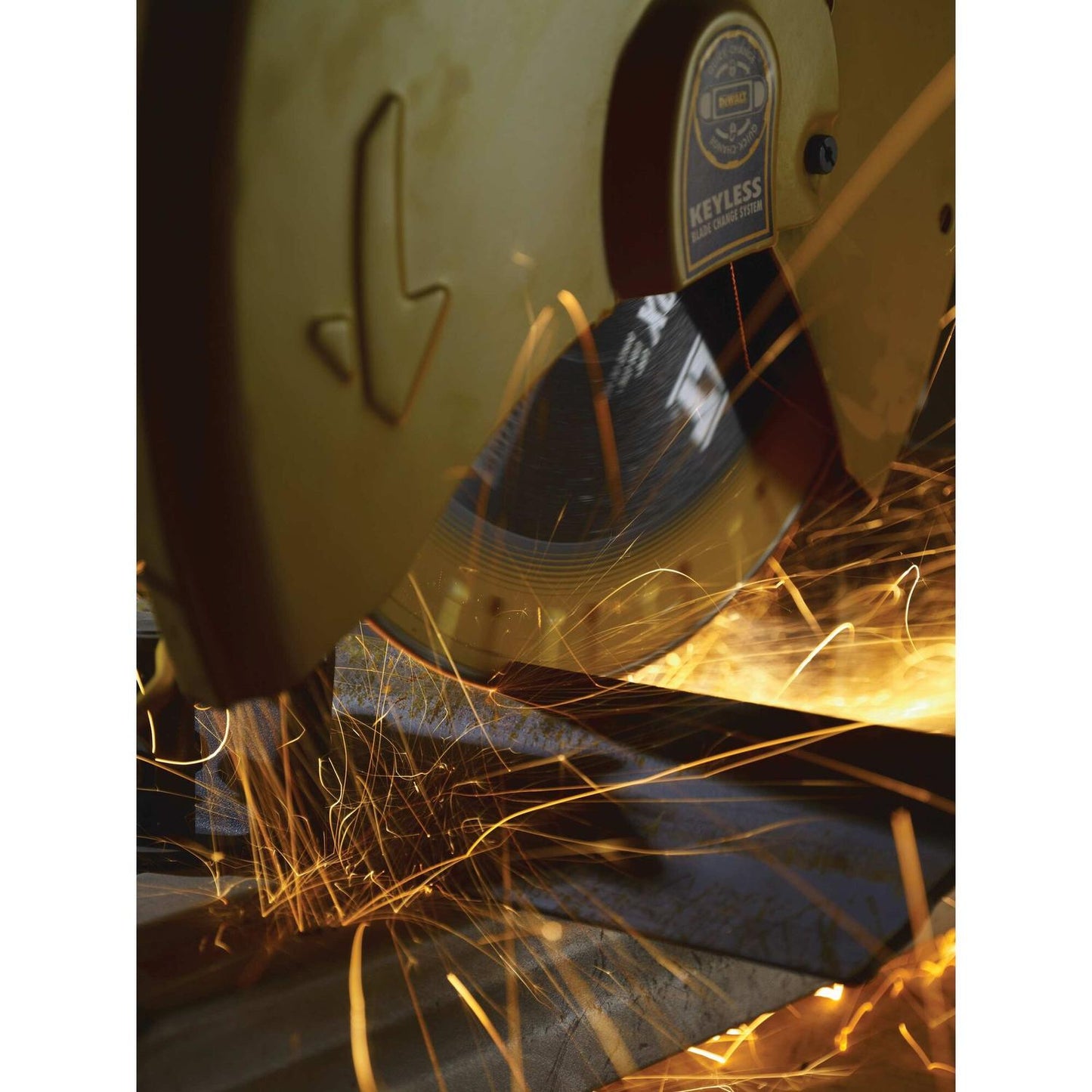 Disco Diamantado EXTREME METAL 14'' Eje 1'' - DeWALT - Herram.cl
