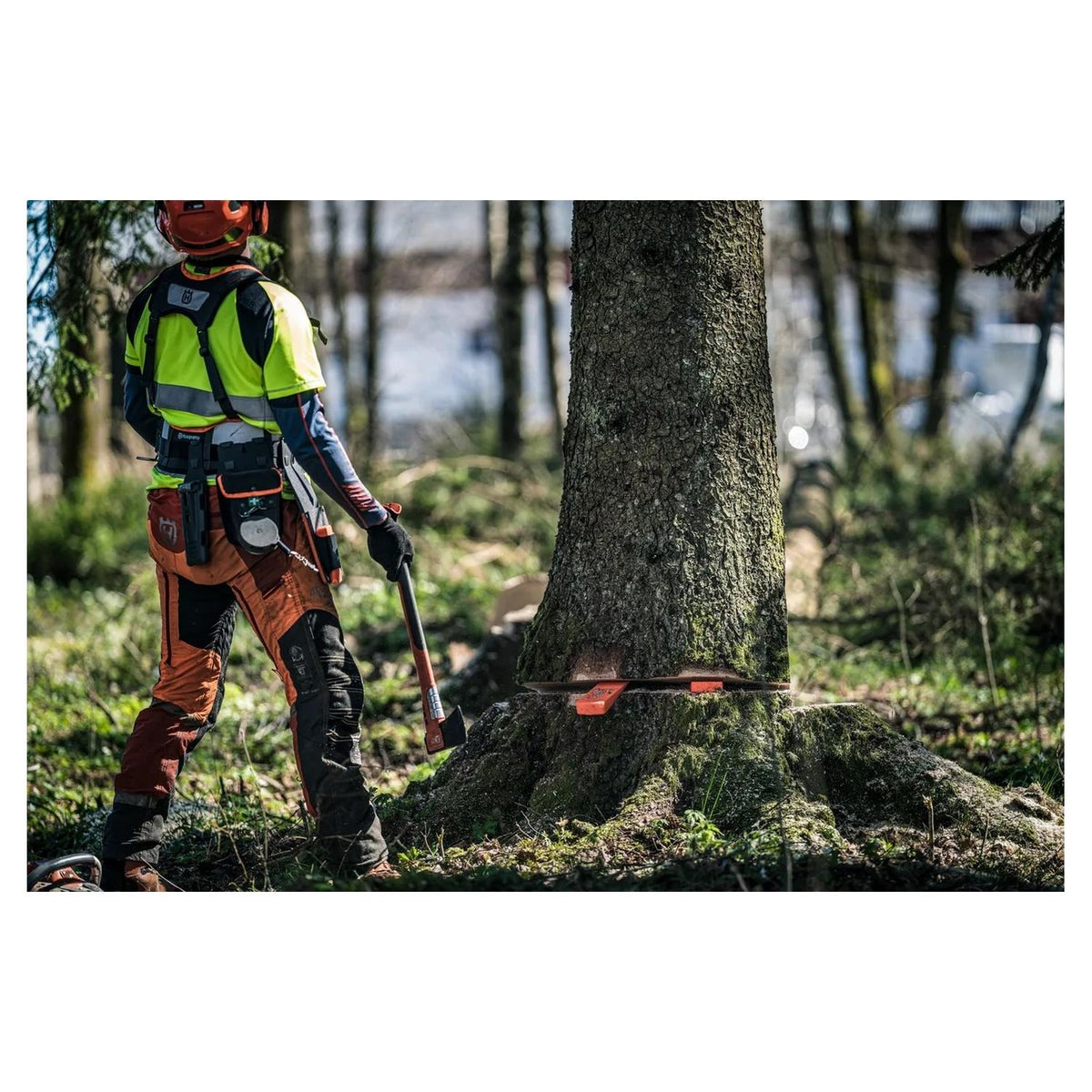 Cuña de tala forestal plástica 200x70x36mm - Husqvarna - Herram.cl