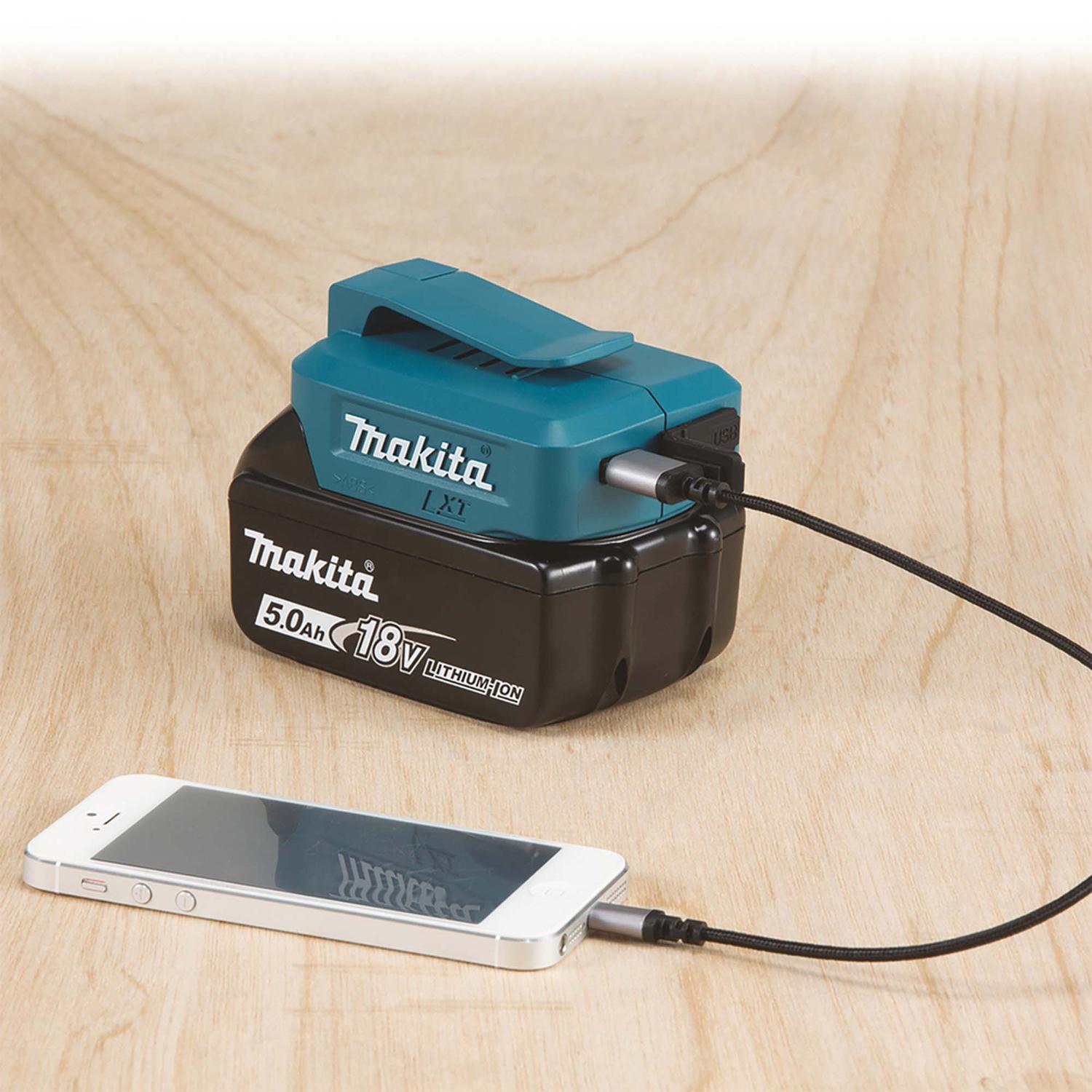 Adaptador USB Tipo A DC5 V 2 X 2.1 Ah Para Baterías LXT 18 V - Makita - Herram.cl