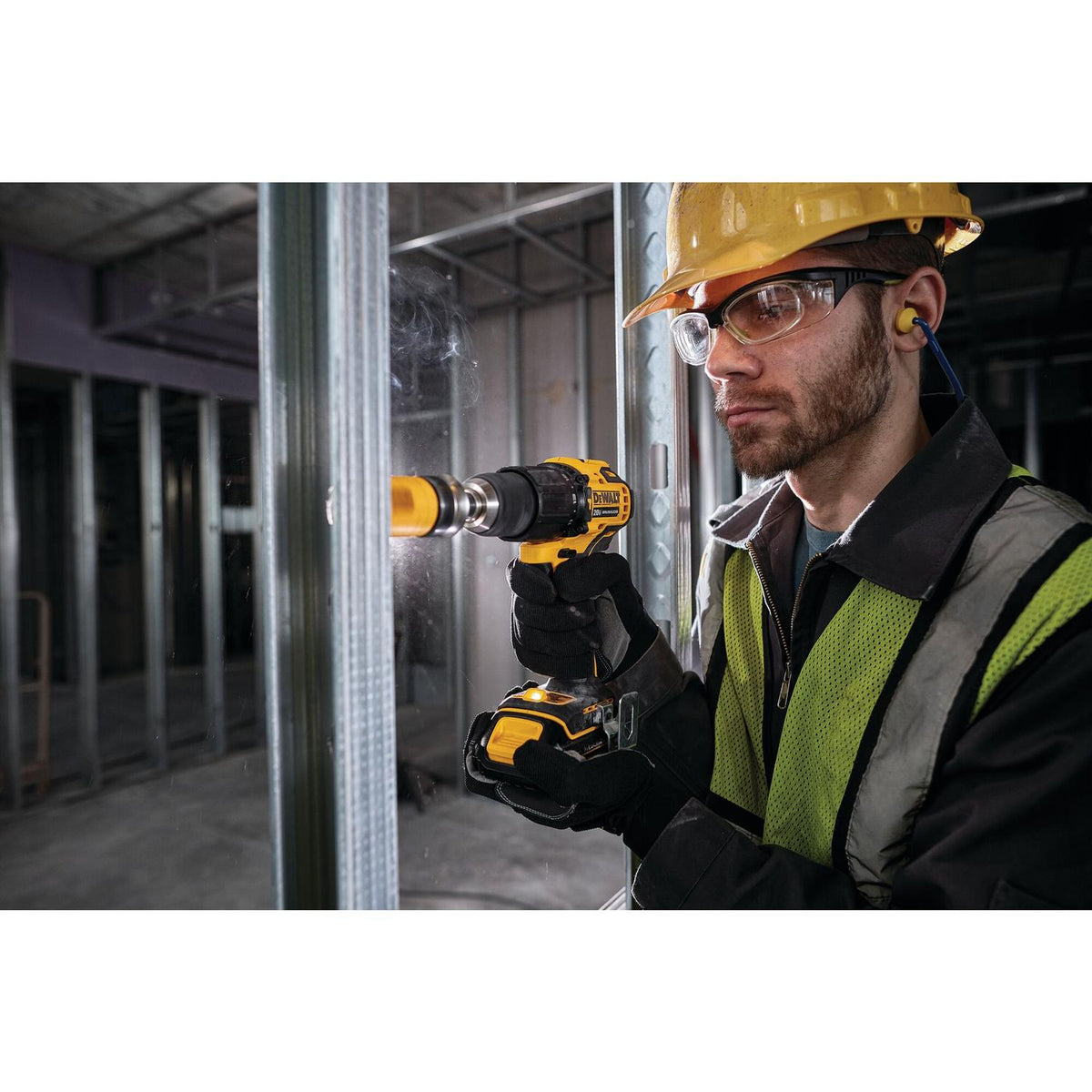 Taladro Percutor/Atornillador 20V Max. ATOMIC 13mm - DeWalt - Herram.cl