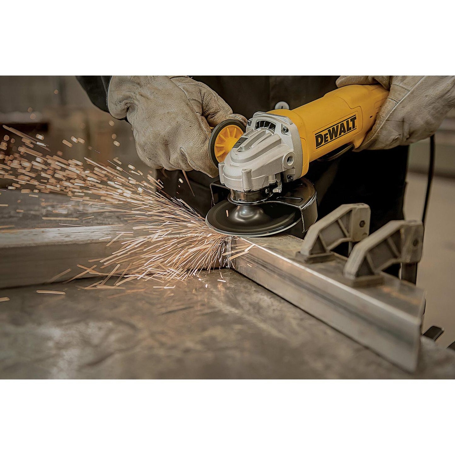 Respaldo Para Disco De Fibra 4 - 1/2'' (Semi - Rigido) - DeWALT - Herram.cl