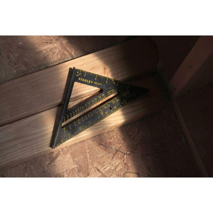 Escuadra Rápida Quick Square Premium 7 '' Aluminio - Stanley - Herram.cl
