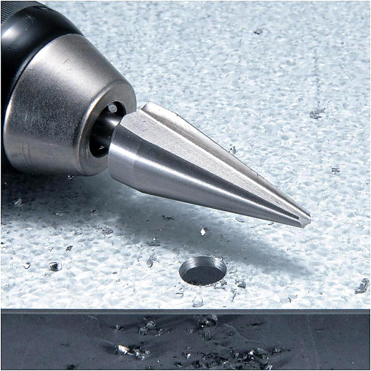 Broca Cónica Escalonada Makita HSS 3-14mm Metal Vástago 6mm - Herram.cl