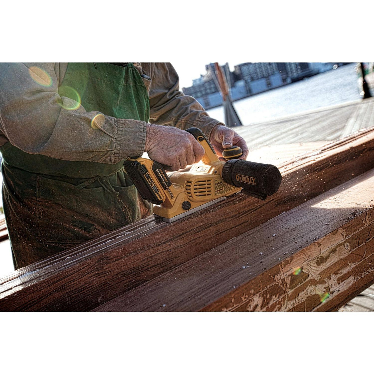Cepillo Inalámbrico 20V Max. XR Sin Baterías - DeWalt - Herram.cl