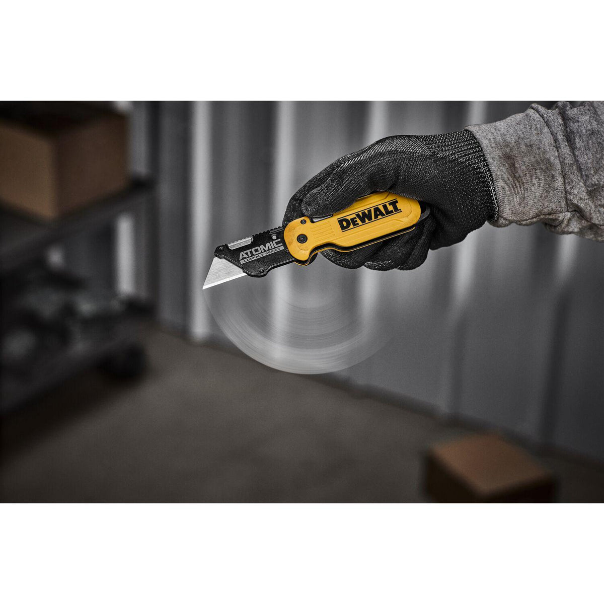 Cuchillo Cartonero Plegable ATOMIC DeWalt DWHT10990 - Herram.cl