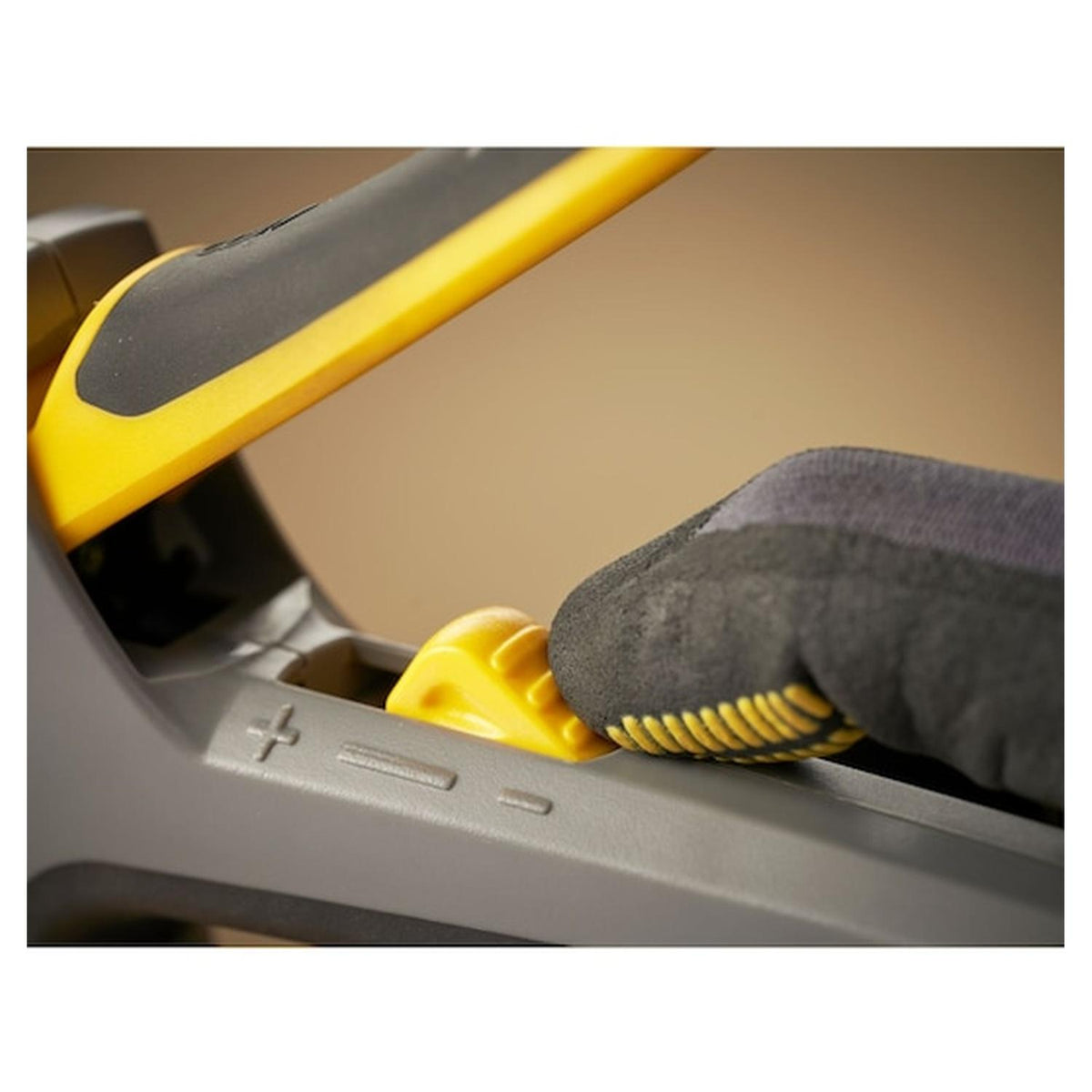Engrapadora Clavadora Stanley FATMAX 6 en 1 Multiuso - Herram.cl