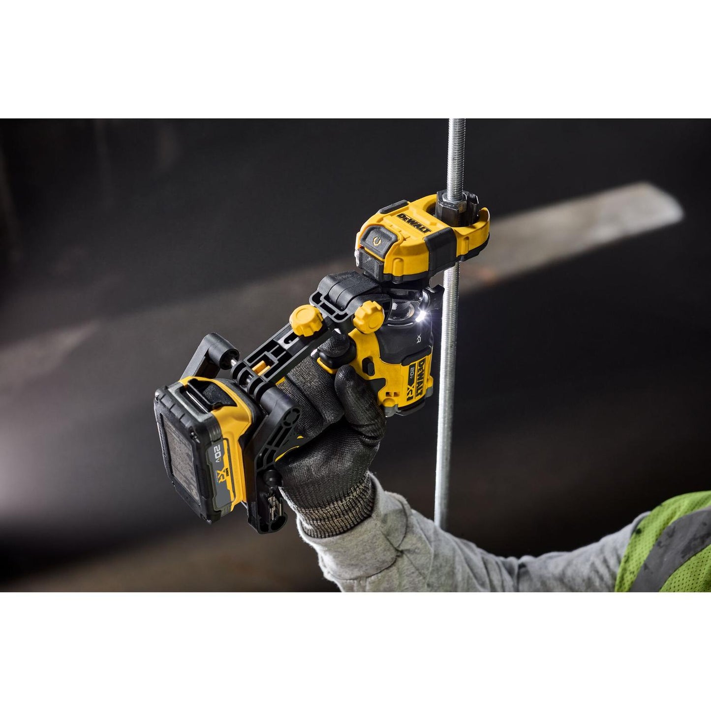 Accesorio aprieta tuercas para varillas roscadas - DeWALT - Herram.cl