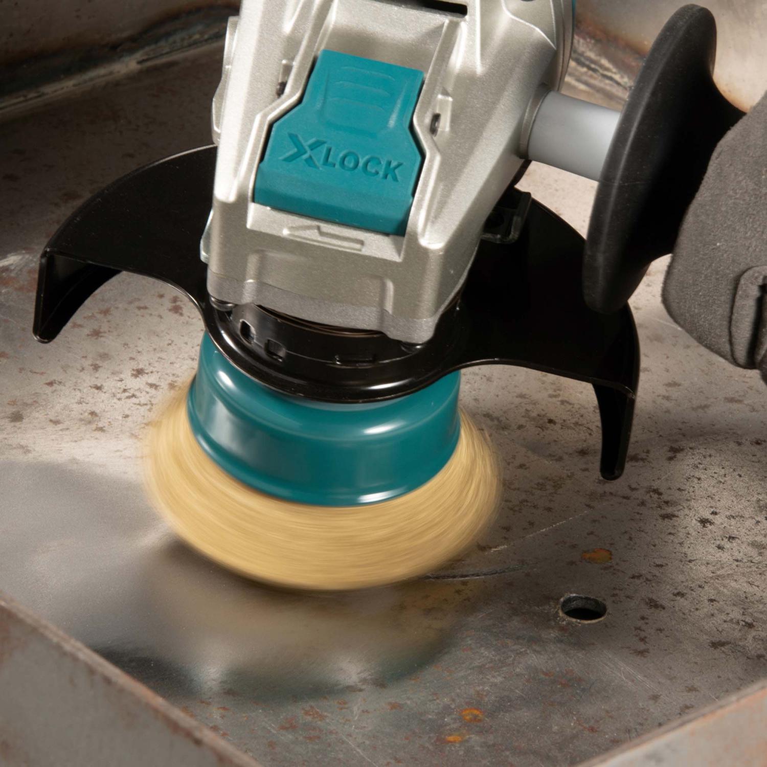 Grata Copa Latón Rizado X - LOCK 75mm (3'') - Makita - Herram.cl